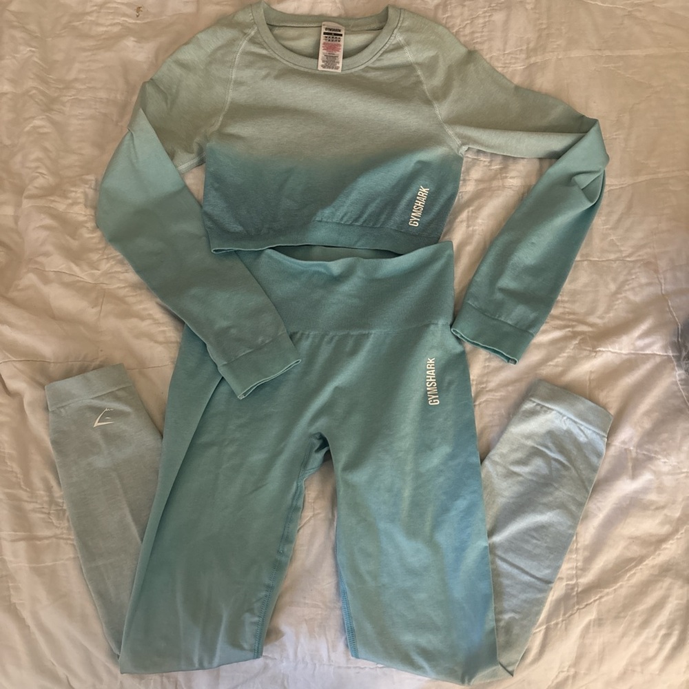 Blue Ombré Gym Shark set